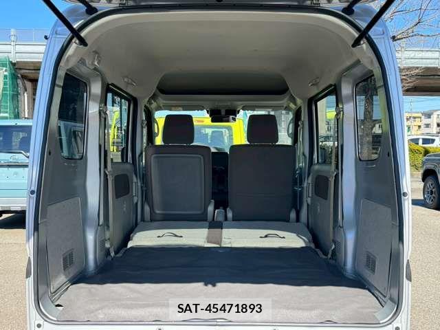 Suzuki EVERY 2025-02 6913747-14