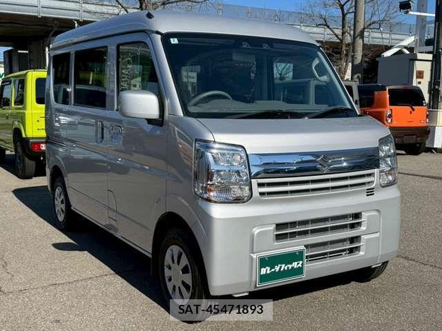 Suzuki EVERY 2025-02 6913747-4
