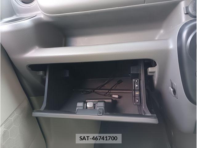 Suzuki EVERY 2021-05 6913748-13