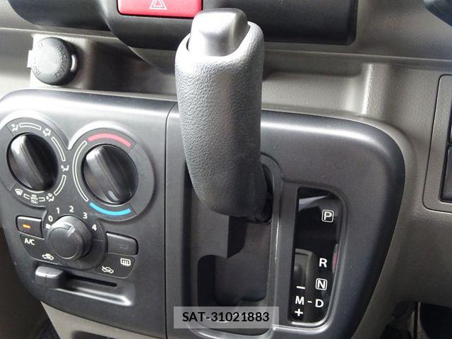 Suzuki EVERY 2018-07 6998558-9