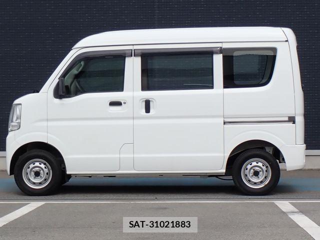 Suzuki EVERY 2018-07 6998558-17