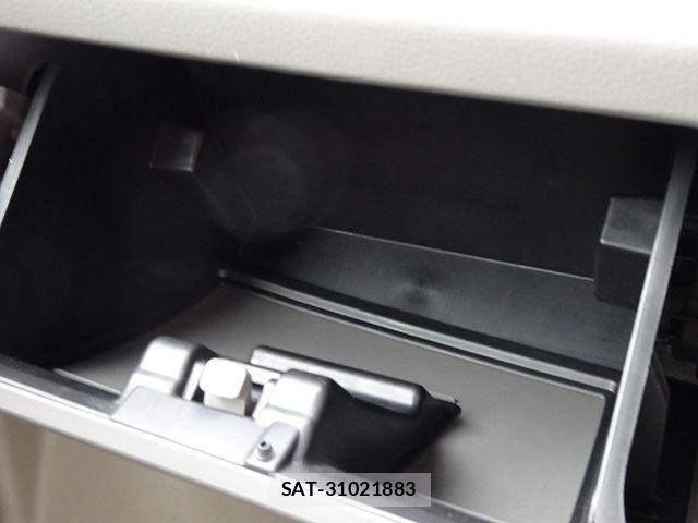 Suzuki EVERY 2018-07 6998558-8