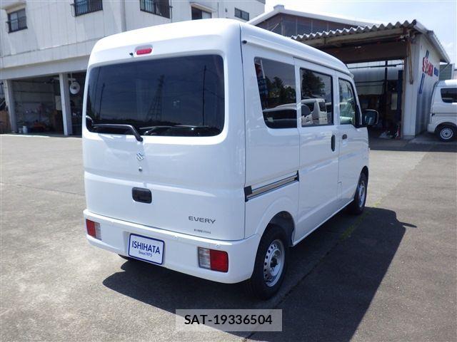 Suzuki EVERY 2026-03 7021695-1
