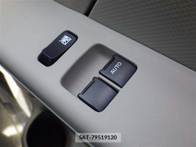 Suzuki EVERY 2026-01 7021694-12