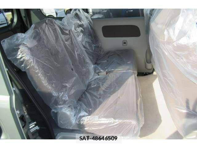 Suzuki EVERY 2026-03 7021690-15