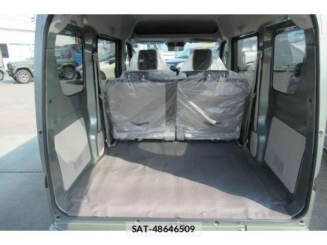 Suzuki EVERY 2026-03 7021690-16