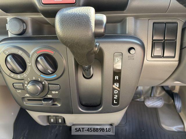 Suzuki EVERY 2022-09 7021697-16