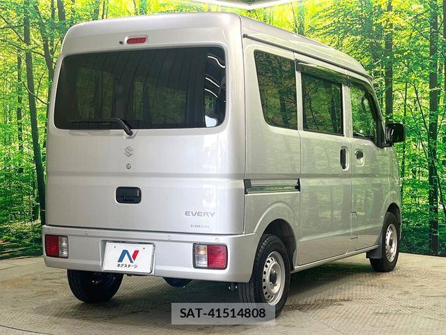 Suzuki EVERY 2023-07 7225702-17