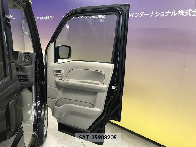 Suzuki EVERY 2024-11 7225704-23