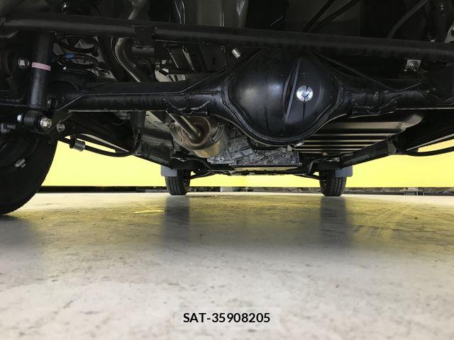 Suzuki EVERY 2024-11 7225704-28