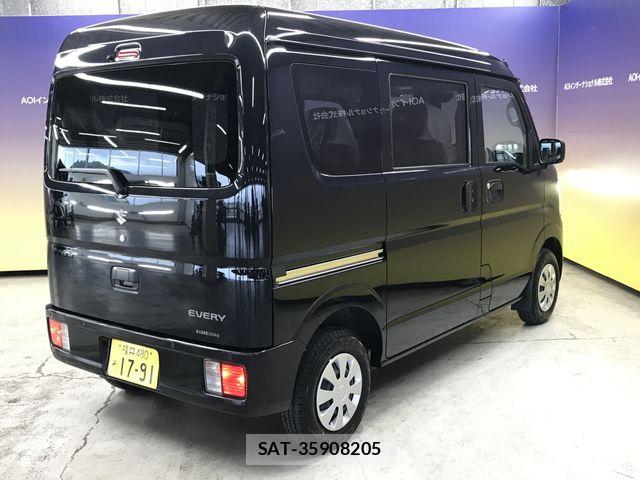 Suzuki EVERY 2024-11 7225704-6
