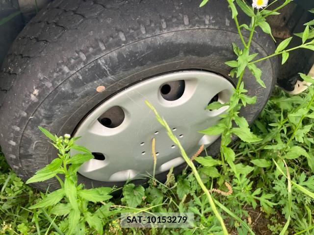 Suzuki EVERY 2003-07 7225694-7