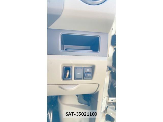 Suzuki EVERY 2014-06 7219099-11