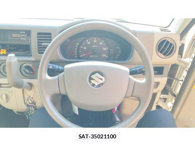 Suzuki EVERY 2014-06 7219099-12
