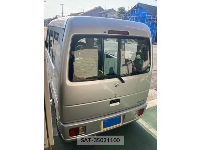 Suzuki EVERY 2014-06 7219099-3