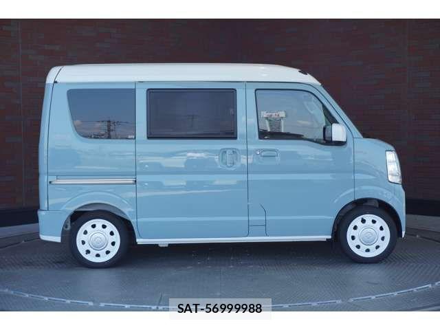 Suzuki EVERY 2023-11 7225701-1