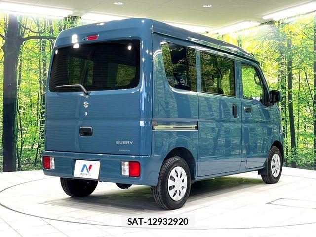 Suzuki EVERY 2025-06 7252489-15