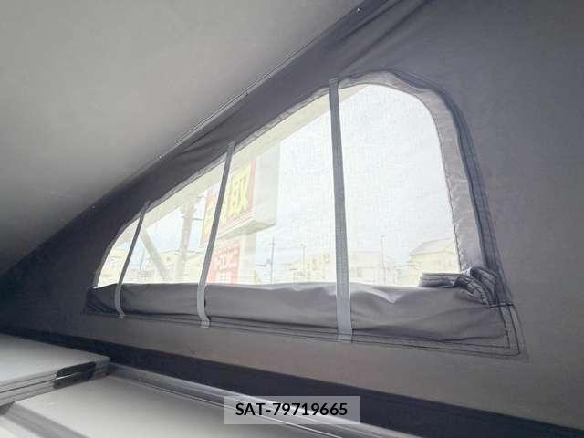 Suzuki EVERY 2022-04 7273054-17