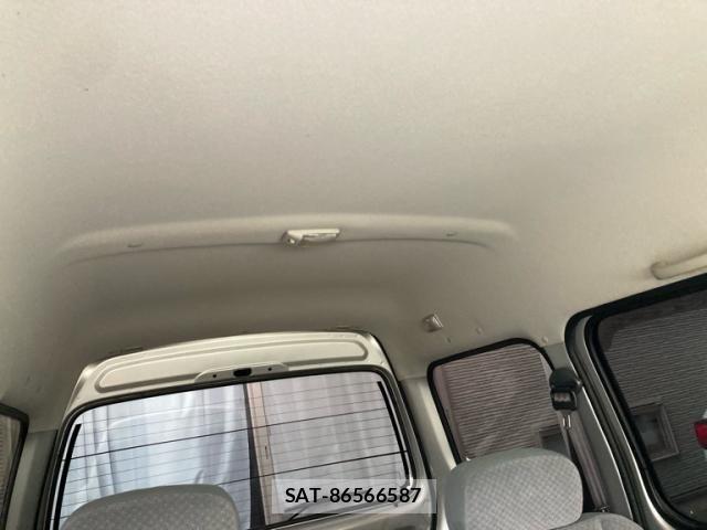 Suzuki EVERY 2004-04 7330422-12