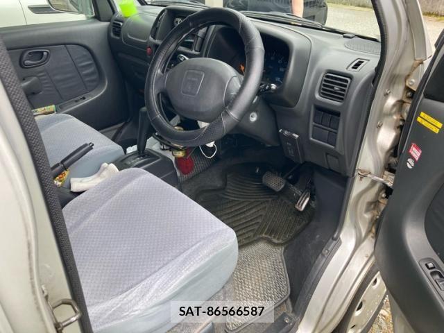 Suzuki EVERY 2004-04 7330422-18