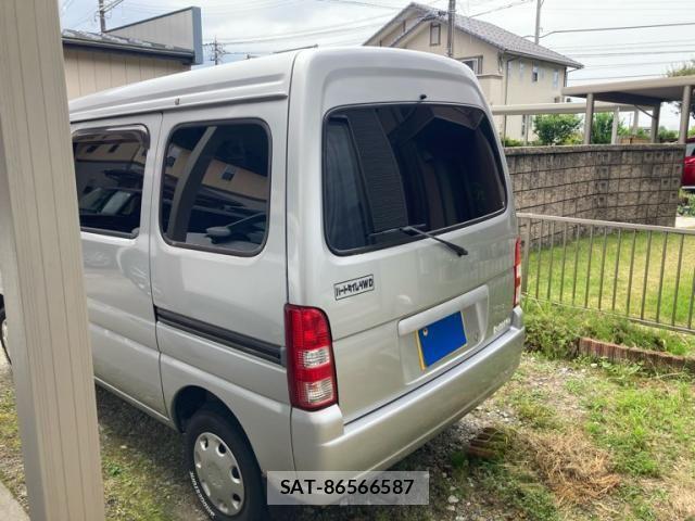 Suzuki EVERY 2004-04 7330422-1