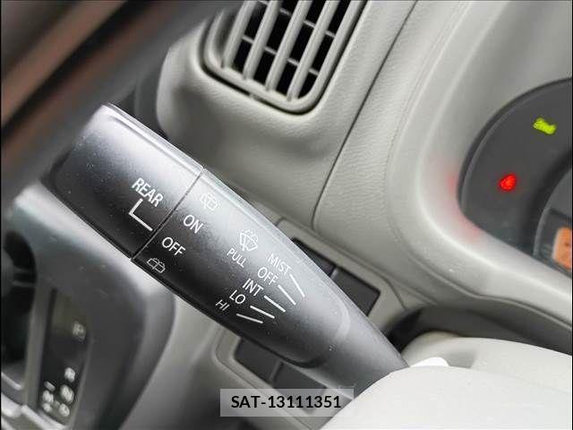 Suzuki EVERY 2018-06 7330421-14