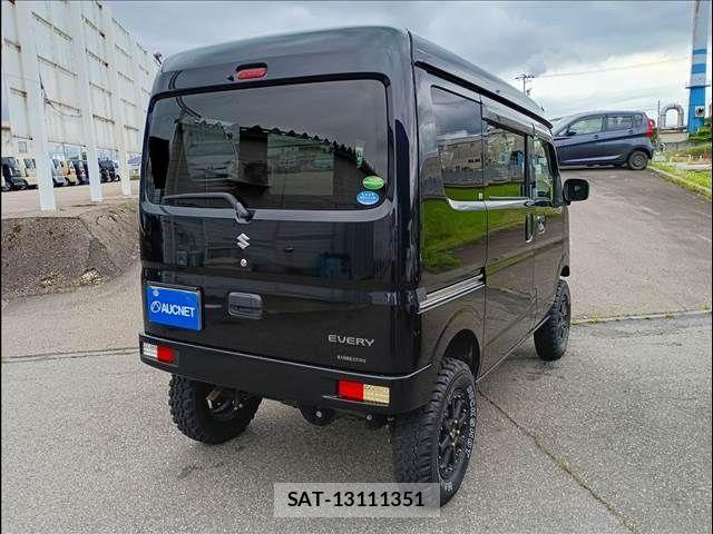Suzuki EVERY 2018-06 7330421-2