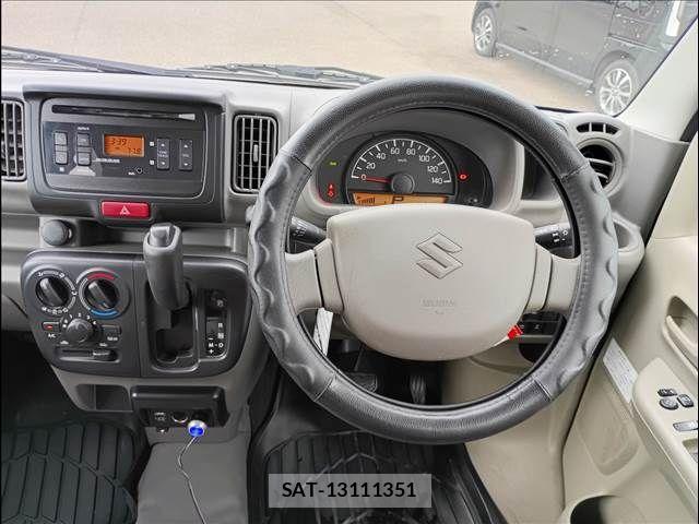 Suzuki EVERY 2018-06 7330421-3