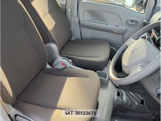 Suzuki EVERY 2024-12 7330418-5