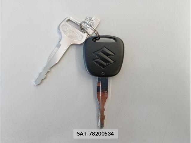 Suzuki EVERY 2025-10 7330419-10