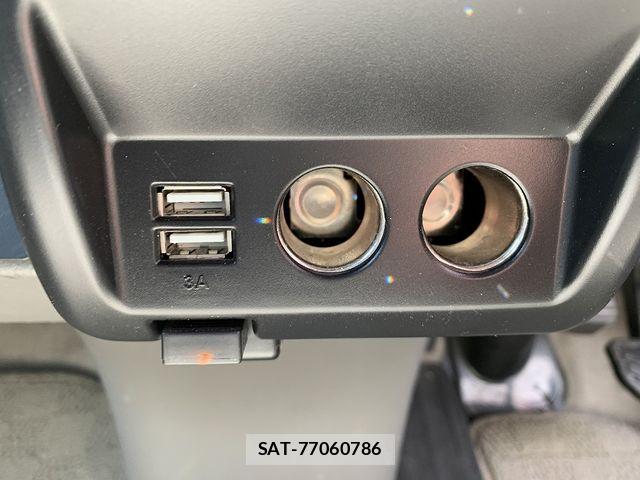 Suzuki EVERY 2018-03 7360038-9