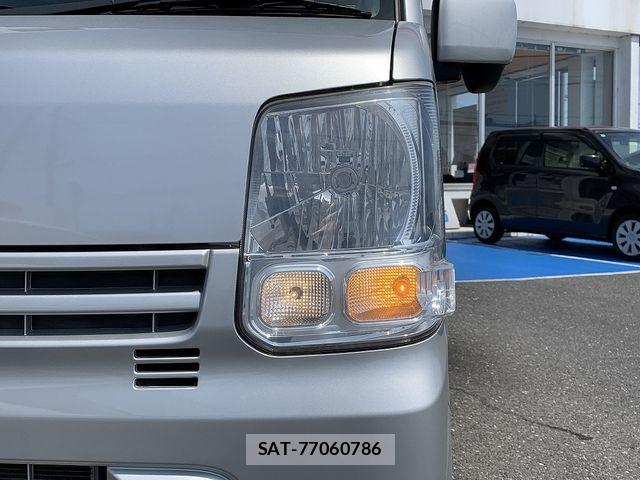 Suzuki EVERY 2018-03 7360038-26