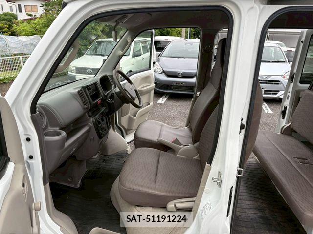 Suzuki EVERY 2016-04 7360031-14