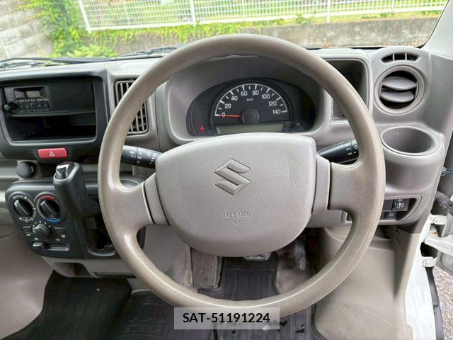 Suzuki EVERY 2016-04 7360031-15