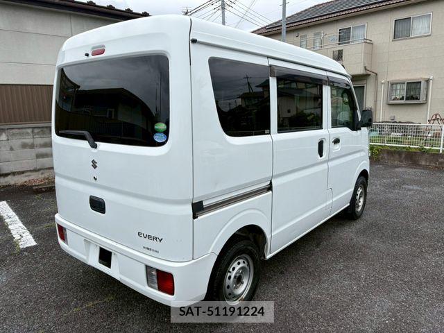 Suzuki EVERY 2016-04 7360031-2