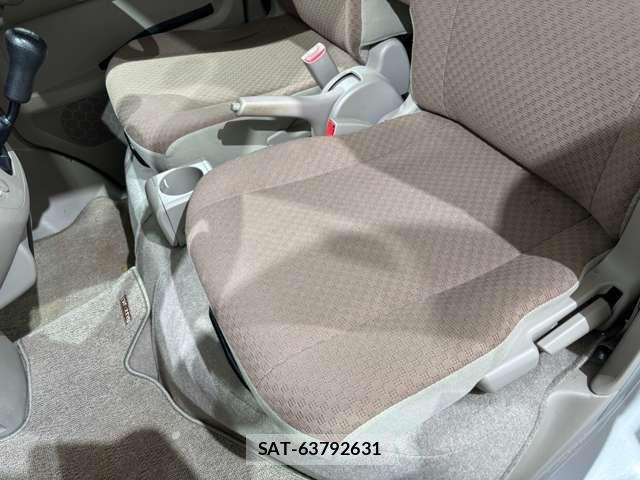 Suzuki EVERY 2013-06 7360039-13