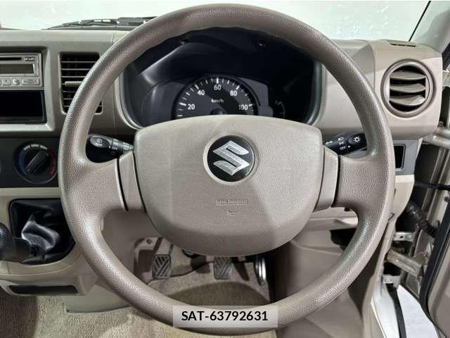 Suzuki EVERY 2013-06 7360039-19