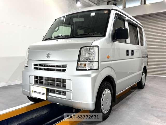 Suzuki EVERY 2013-06 7360039-3