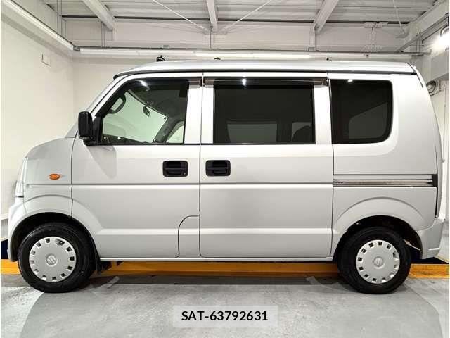 Suzuki EVERY 2013-06 7360039-4