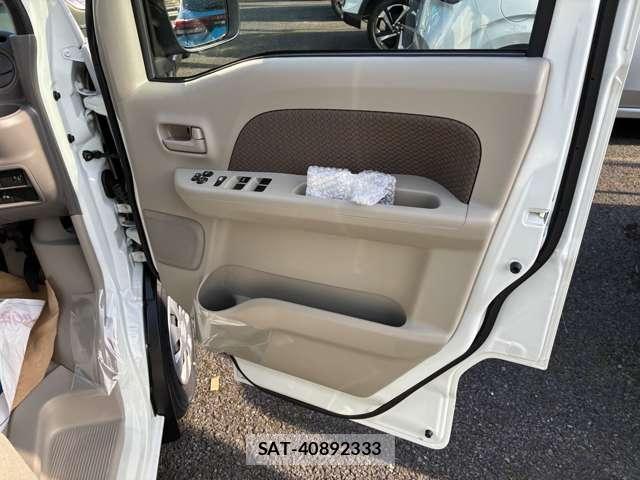 Suzuki EVERY 2025-09 7360040-15