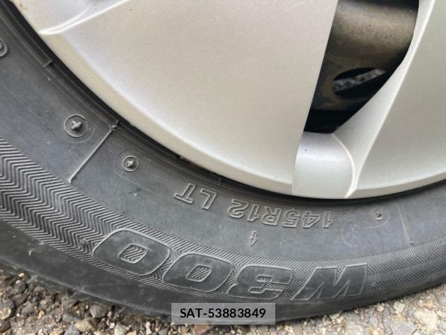 Suzuki EVERY 1998-01 7394349-19