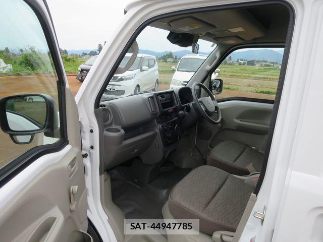 Suzuki EVERY 2026-05 7458192-5