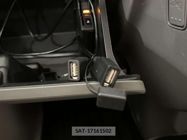 Suzuki EVERY 2021-03 7458193-23