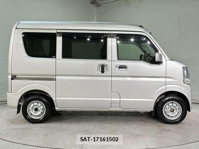 Suzuki EVERY 2021-03 7458193-3