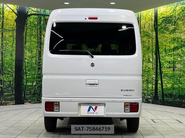 Suzuki EVERY 2025-06 7458190-11