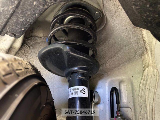 Suzuki EVERY 2025-06 7458190-16