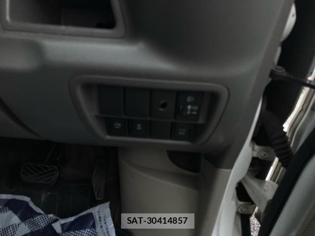Suzuki EVERY 2016-09 7458195-17