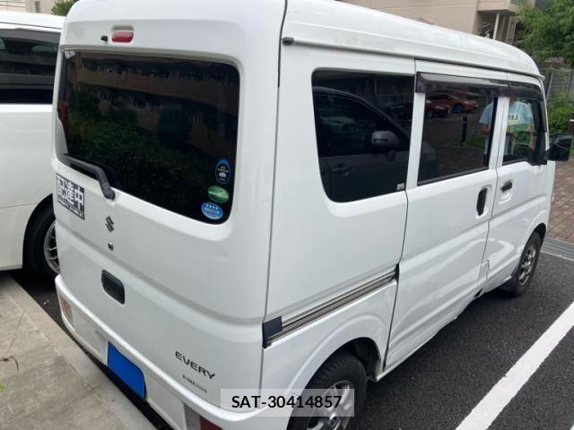 Suzuki EVERY 2016-09 7458195-3