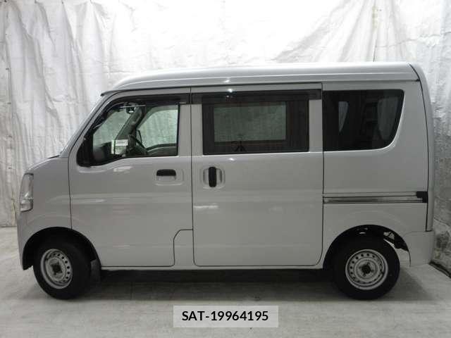 Suzuki EVERY 2018-12 7458194-3