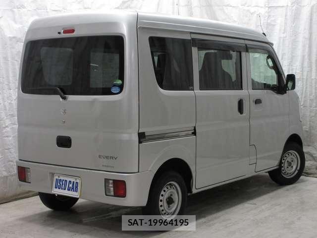 Suzuki EVERY 2018-12 7458194-6